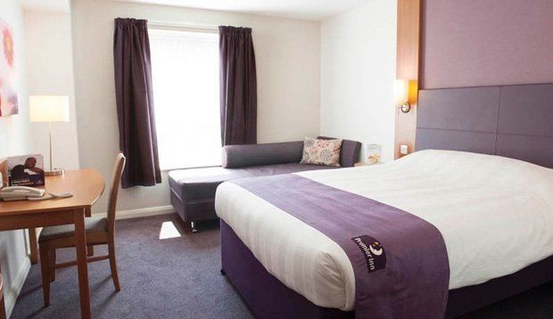 Premier Inn Wolverhampton City Centre Экстерьер фото